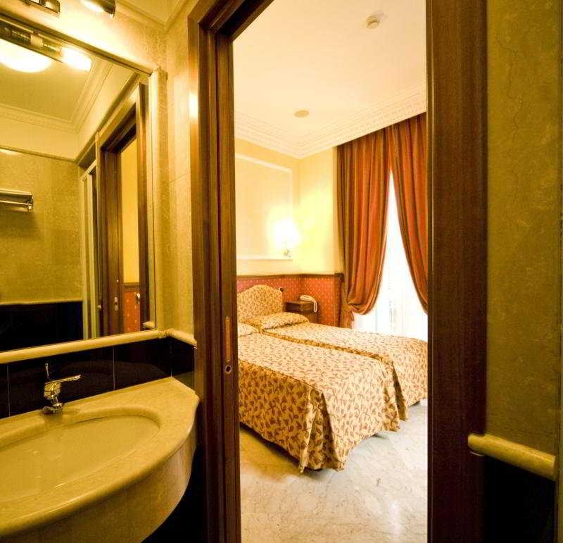 Hotel Donatello Rome Bagian luar foto